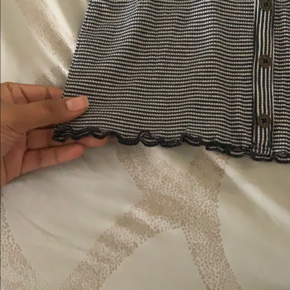 Hollister button shirt - Picture 2 of 4